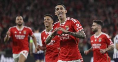 Di María foi o autor dos dois golos lisboetas.
