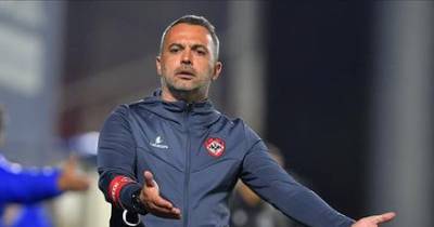 Fábio Pereira orienta o Marítimo.