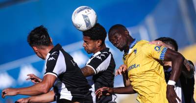 I Liga: Nacional empata na visita ao Estoril