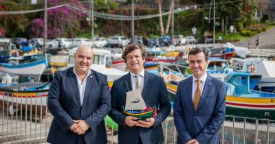 Na deslocação à Madeira, o secretário de Estado das Pescas e Mar, Salvador Malheiro, também esteve em Câmara de Lobos.