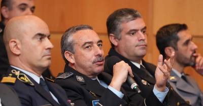 “Não trabalhamos articuladamente e os resultados que daí surgem são sempre menores do que quando trabalhamos em conjunto”.