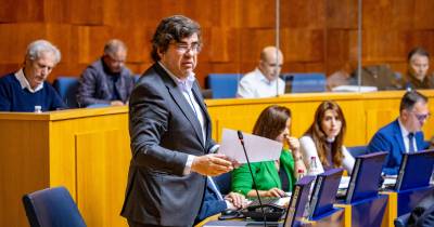 “Se isto se passasse numa empresa privada a inspeção de trabalho já lá tinha entrado para aplicar coimas”