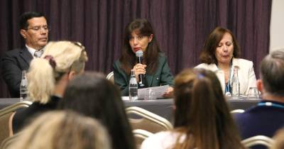 Elsa Fernandes destaca importância da fitoquímica na educação e na sustentabilidade