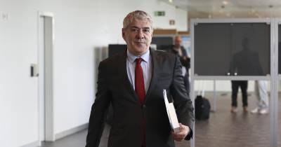 José Sócrates exigiu em julgamento uma indemnização ao Estado.