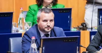 Venezuela: Carlos Fernandes (PSD) recomenda prudência