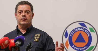 O comandante nacional de emergência e protecção civil, Mário Silvestre.