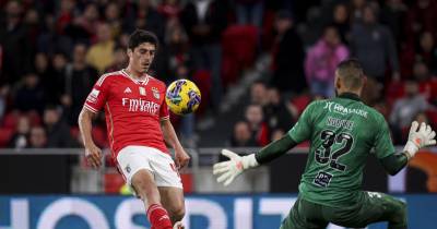 I Liga: Benfica goleia Portimonense e isola-se à condição na liderança