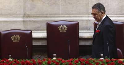 Portuguese President Antonio Jose Seguro arrives moments before the start of the ceremony commemorating the April 25th revolution, the Carnation Revolution, today in Parliament, in Lisbon, Portugal, April 25, 2026. RODRIGO ANTUNES/LUSA