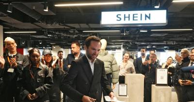 Inauguração da Shein, em Paris.