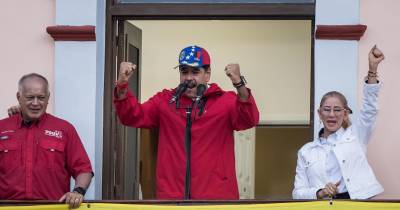 “Há que estar preparado para defender a paz”, vincou, sublinhando que os exercícios são uma maneira de estar alerta perante ameaças internas e externas.