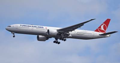 Turkish Airlines junta-se a mais seis companhias e suspende voos para a Venezuela