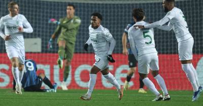 Sporting empata e está na segunda posição.