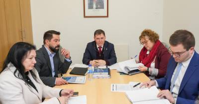 Helena Freitas e Fábio Costa (à esquerda) perderam a confiança de José Carlos Gonçalves.