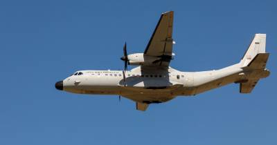 Empenhado nesta missão esteve um C-295M.