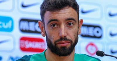 “O sonho está bem presente nas nossas cabeças, queremos voltar a dar essa alegria [de conquistar o Europeu como em 2016]. Eu estava de fora, mas senti como se fosse um deles”, manifestou Bruno Fernandes.