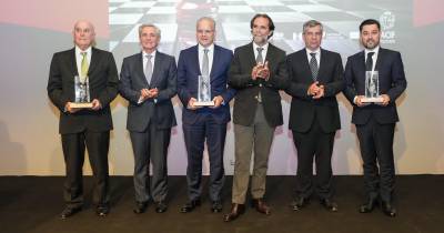 Eustáquio Fernandes e Filhos, S.A., José Manuel Rodrigues, Duarte Rodrigues da GS Lines, Miguel Albuquerque, António Jardim Fernandes e João Santos da EJM JM-Madeira.