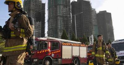 Número de mortos no incêndio em Hong Kong sobe para 146