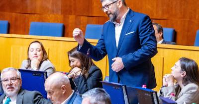 JPP insiste nas “falhas” para com o Porto Santo