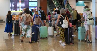 Vento forte volta a condicionar operações no Aeroporto da Madeira e já há 14 voos cancelados