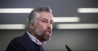 Pedro Nuno Santos defendeu ainda que os socialistas são pessoas comuns a governar e não uma elite.