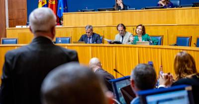 Albuquerque ‘entrega proposta’ a Cafôfo em pleno debate sobre Emprego