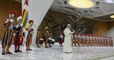 No Vaticano, 28 guardas suíços prestaram hoje juramento perante o Papa.