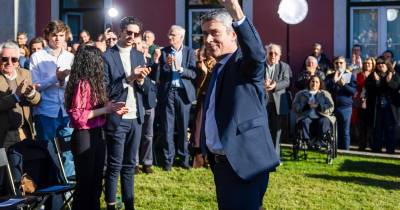 O secretário-geral do Partido Socialista, José Luis Carneiro, durante a apresentação pública da sua candidatura a secretário-geral do partido, na sede do PS, em Lisboa.