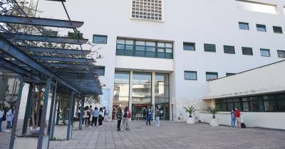A Pós-Graduação em Ciência Política e Relações Internacionais é ministrada pela Universidade da Madeira (UMa), em parceria com a Universidade Católica Portuguesa (UCP).