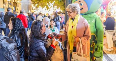 Multas até 250 euros por atirar beatas de cigarros para o chão no Funchal