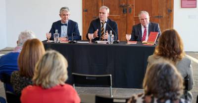 ‘Luísa Marta’ de Horácio Bento de Gouveia com versão integral do manuscrito