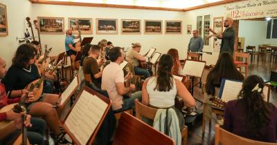 O ponto alto do festival acontece às 18h00, com o concerto de estágio da Orquestra de Bandolins da Madeira, que contará com a participação especial do tenor Carlos Guilherme.