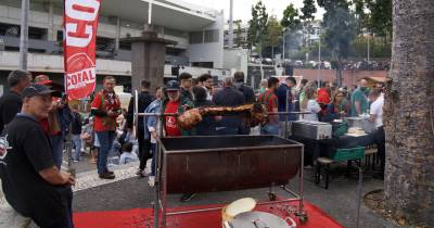 Dez mil bandeiras do Marítimo nas bancadas e festa antes e depois do jogo (com fotos)