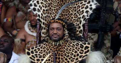 Rei Misuzulu é contra os homens adotarem sobrenome das esposas