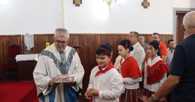Casa do Povo de São Roque do Faial leva ‘Pão-por Deus’ às instituições