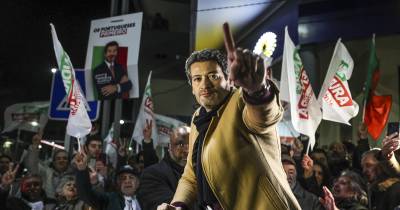 O novo regime do SSM prevê a obrigatoriedade de apresentação de uma declaração de inexistência de dívidas ao fisco e à Segurança Social.