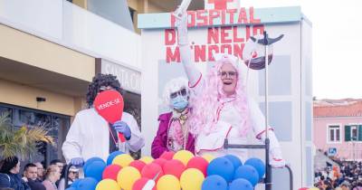 Santa Cruz entre a sátira e o samba