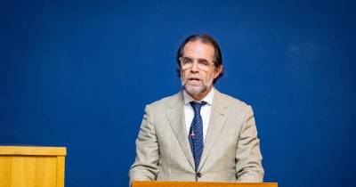 Hoje, na Assembleia Legislativa Regional, o dia de trabalhos é dedicado ao Debate mensal temático nos termos do art.º 202.º do Regimento da Assembleia Legislativa e tendo por base o regimento específico aprovado na Conferência dos Representantes dos Partidos, subordinado ao tema “Emprego”.