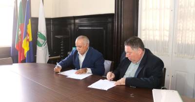 O protocolo foi hoje assinado entre Ricardo Nascimento e Avelino Abreu, vice-presidente da Associação.