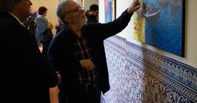 Nesta exposição, composta por 11 obras, o artista assina com o pseudónimo Antero S..