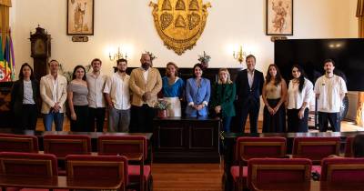 Funchal formaliza protocolos para Programa de Voluntariado Jovem com benefícios para participantes