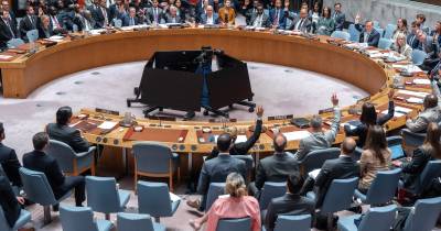 Irão: Conselho de Segurança da ONU exige que Teerão cesse ataques a países do Golfo