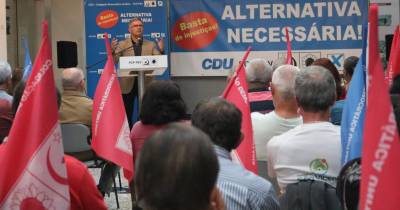 CDU coloca trabalhadores no “topo da agenda”