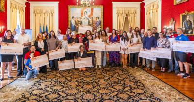 Foram submetidos a votação pública 57 projetos