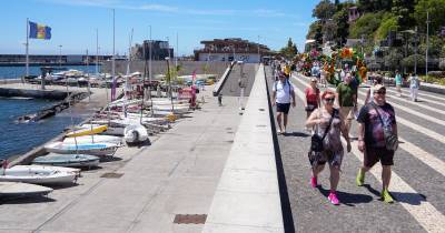 Em 10 de janeiro, a Associação de Municípios da Região Autónoma (AMRAM) anunciou que as 11 autarquias do arquipélago passariam a cobrar uma taxa turística.