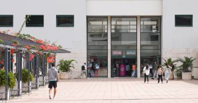 Pós-graduação destina-se especialmente a docentes ou profissionais da Cultura que pretendam atualizar os seus conhecimentos, bem como a licenciados na área dos Estudos de Cultura e afins.