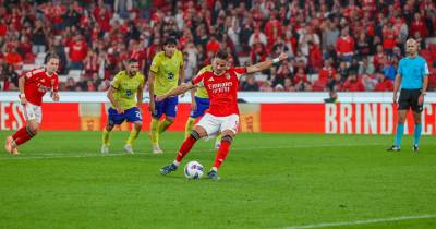 I Liga: Benfica goleia Arouca com ‘hat-trick’ de Pavlidis