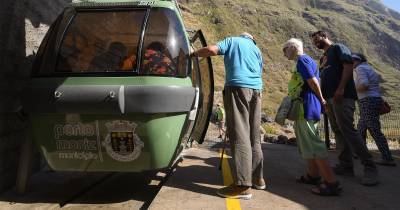De acordo com o aviso emitido pelo município do Porto Moniz, o teleférico funcionará normalmente nos dias 1 e 2 de novembro.