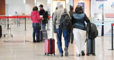 Cada aeronave transportou, em média, cerca de 147 passageiros no aeroporto da Madeira, enquanto no do Porto Santo aquele valor superou os 86 passageiros.