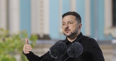 Ucrânia: Zelensky propõe encontro frente-a-frente em carta aberta a Putin