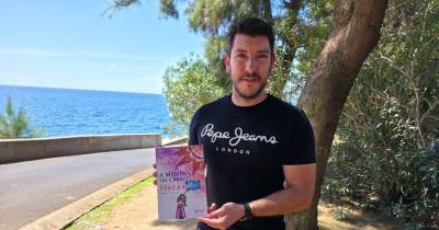 ‘A Menina do Casaco às Riscas’ alerta e critica o mundo que rodeia as crianças